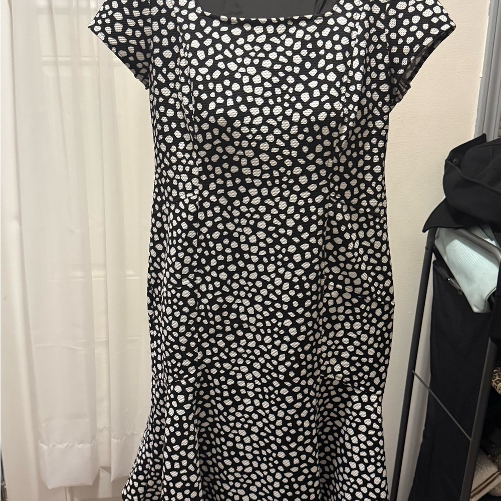 Dana Kay Monochrome Patterned Midi Dress
